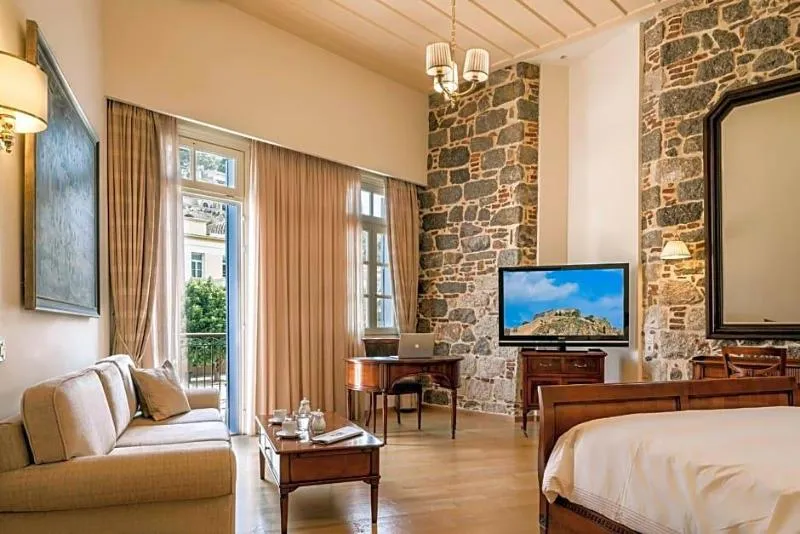 General view, Xennon Inn, Kalamata