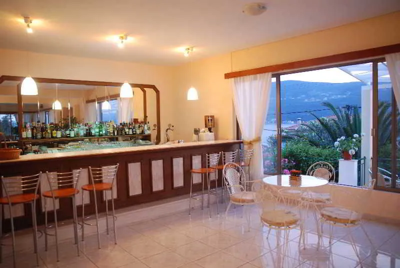 Bar, Anthemis, Samos