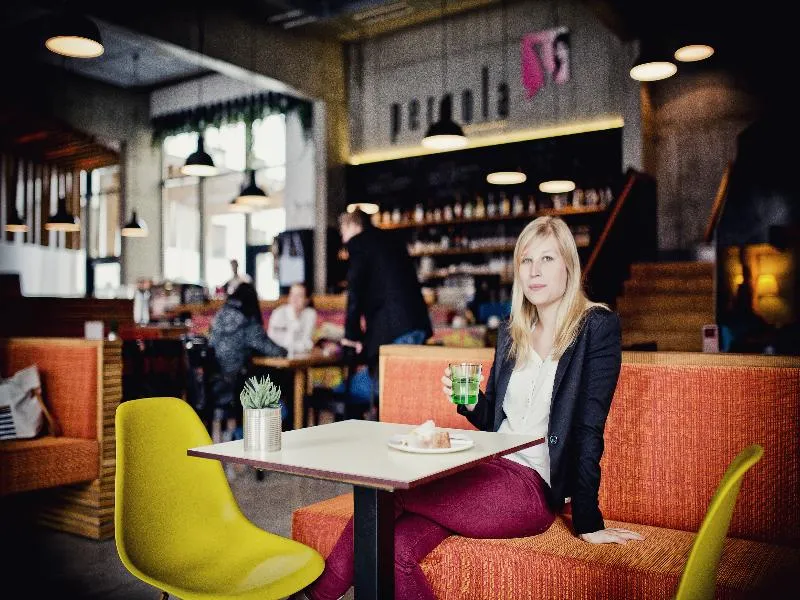 Bar, Zeitgeist Vienna Hauptbahnhof, Vienna