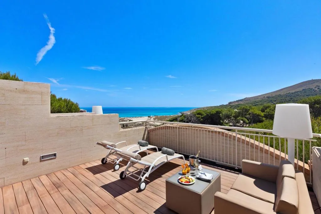 JUNIOR SUITE WITH TERRACE Room, VIVA Cala Mesquida Suites and Spa Adults Only 16+, Majorca