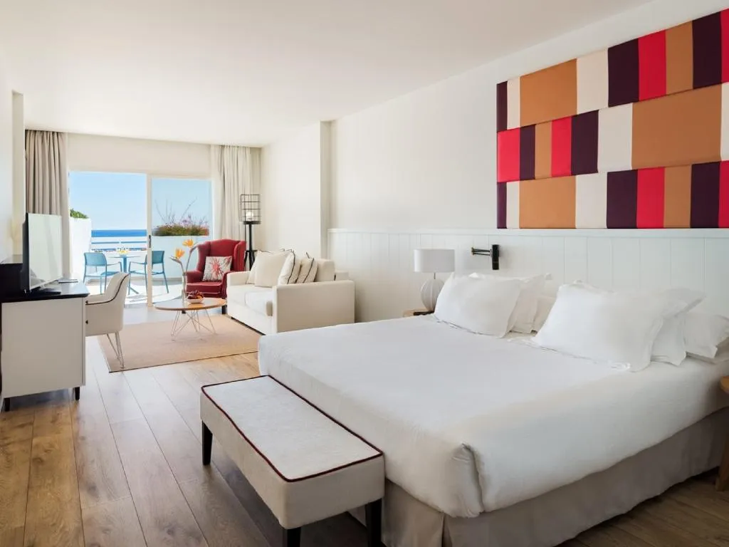 FAMILY ROOM SUPERIOR Room, H10 Estepona Palace, Costa Del Sol