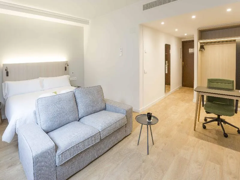 DOUBLE SUPERIOR Room, Artiem Madrid, Madrid