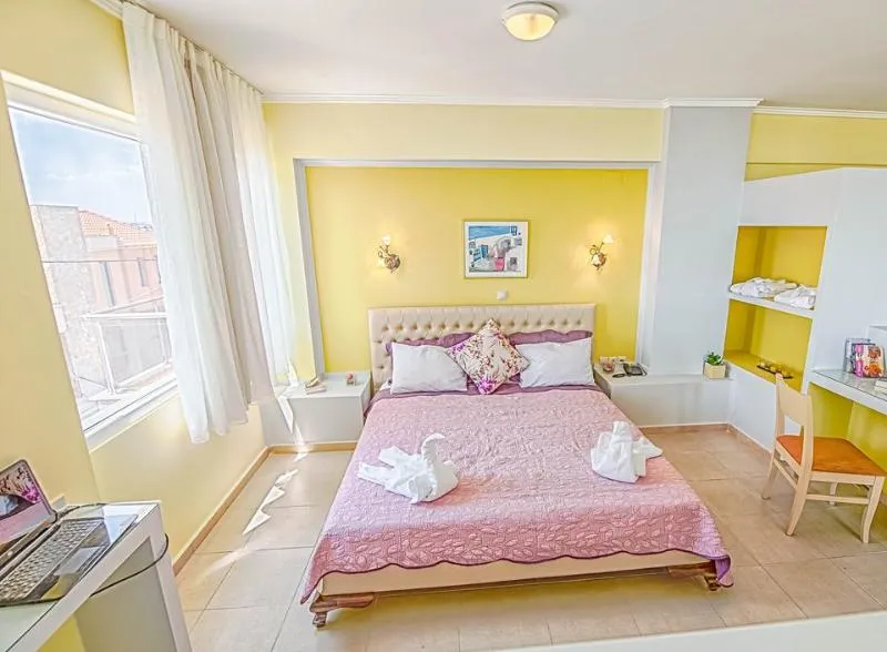 JUNIOR SUITE STANDARD Room, Heraion Hotel, Halkidiki