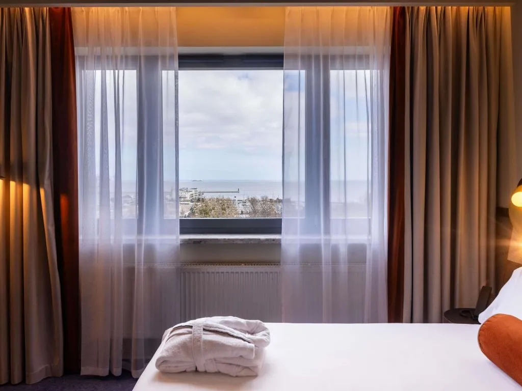 DOUBLE SEA VIEW Room, Mercure Gdynia Centrum, Gdansk