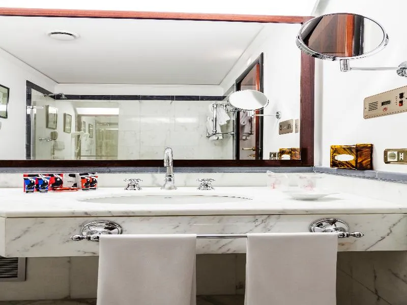 Room, Doria Grand Hotel, Milan