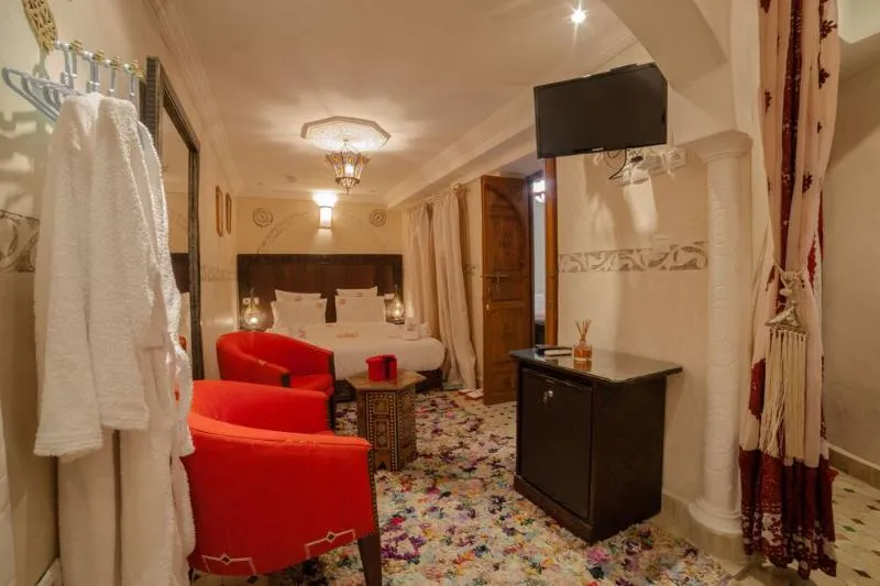TRIPLE DELUXE Room, Riad Ikalimo, Marrakech