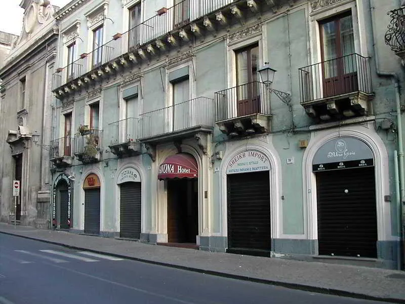 General view, Savona Hotel, Catania