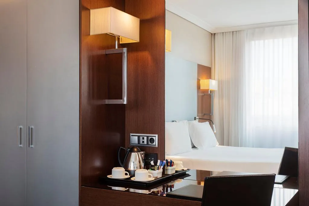 DOUBLE CLASSIC Room, H10 Itaca, Barcelona