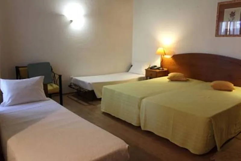 QUADRUPLE WITH BALCONY Room, Quinta Do Serrado, Porto Santo