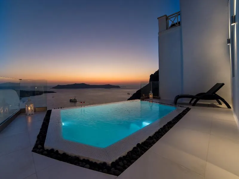 Pool, Daydream Luxury Suites, Santorini