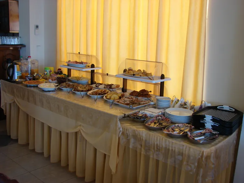 Bar, Petit Palais, Kalamata