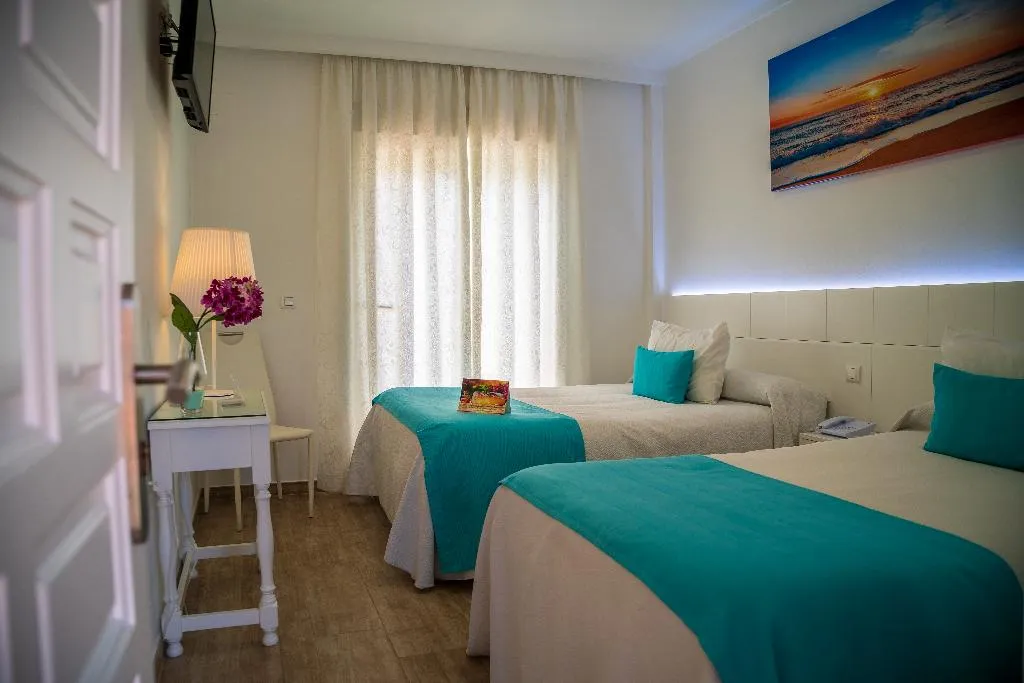 FAMILY ROOM PREMIUM Room, Hotel Romerito, Costa Del Sol