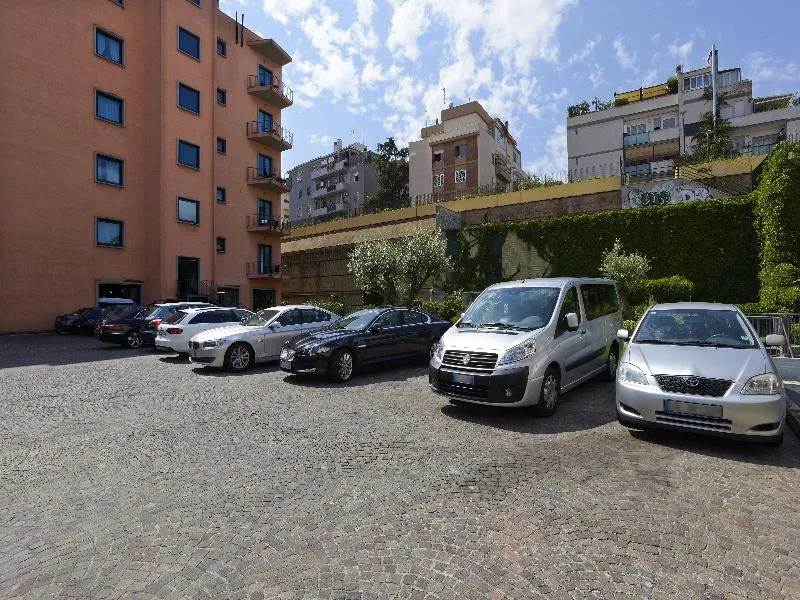 General view, Grand Hotel Tiberio, Rome