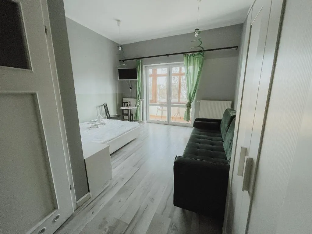 DOUBLE QUEEN SIZE BED Room, Central Sopot, Gdansk