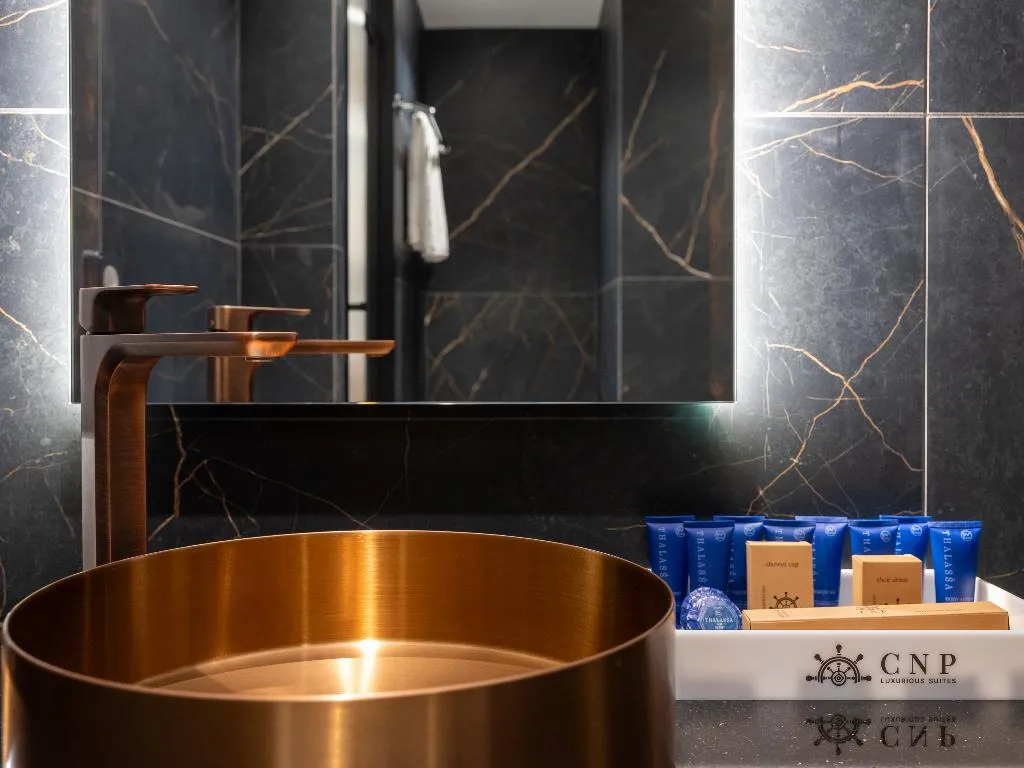 SUITE DELUXE Room, Captain Napoleon Paterakis CNP Luxurious Suites, Crete