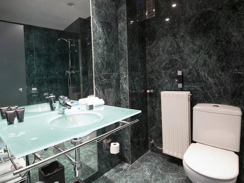 DOUBLE SINGLE USE STANDARD Room, Ciutat Martorell, Barcelona