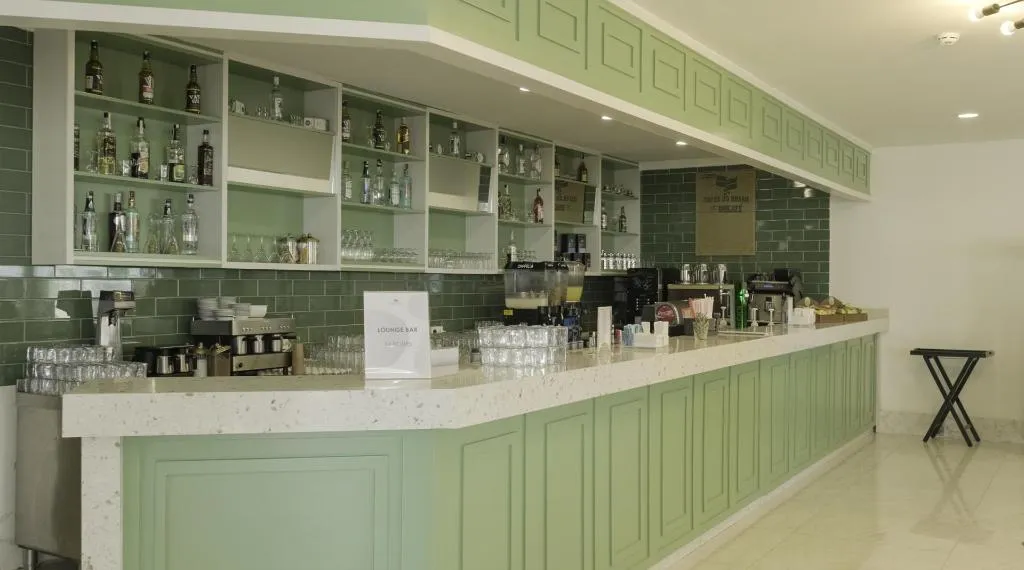 Bar, Crystal Flora Pearl Collection, Antalya