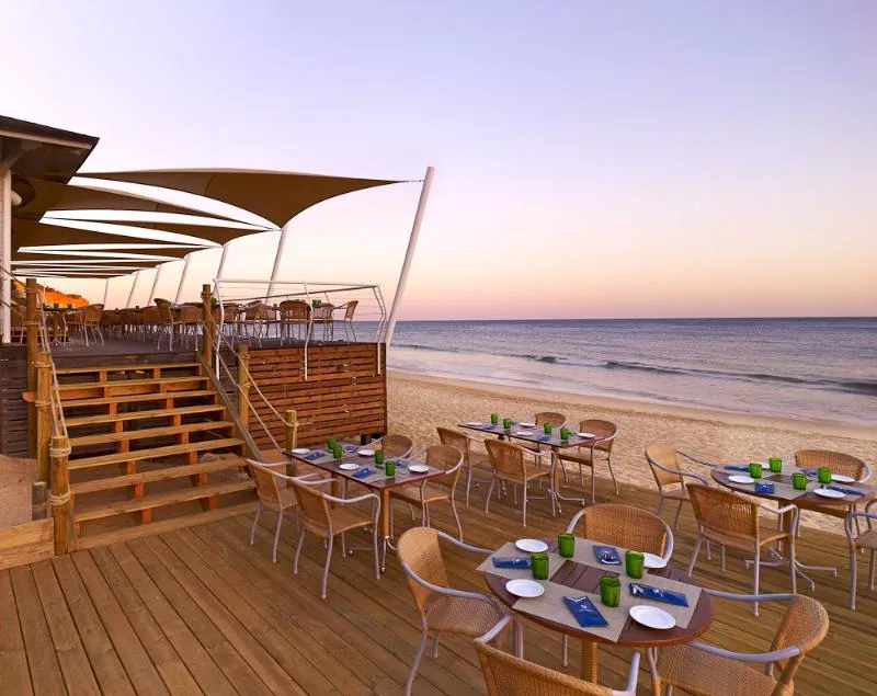 Restaurant, Pine Cliffs Hotel, a Luxury Collection Resort, Algarve