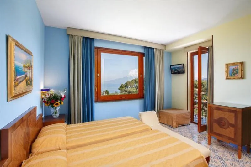 DOUBLE SINGLE USE STANDARD Room, Johanna Park, Naples