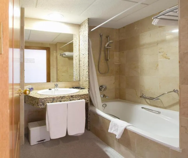 Double or Twin SEA VIEW Room, Poseidon Playa, Costa Blanca