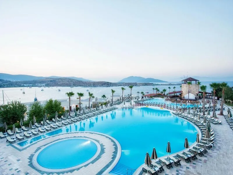 Pool, Selectum Colours Bodrum Ex Asteria Bodrum Resort, Bodrum