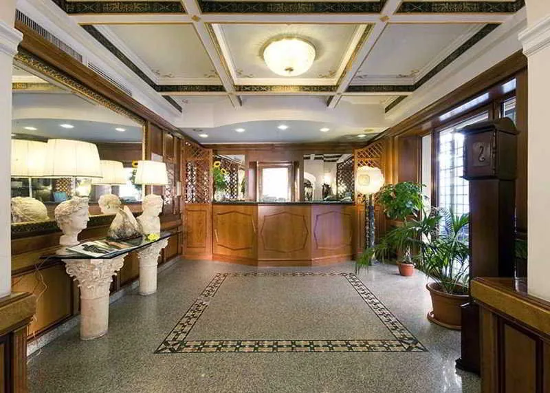 Lobby, Comfort Hotel Bolivar, Rome