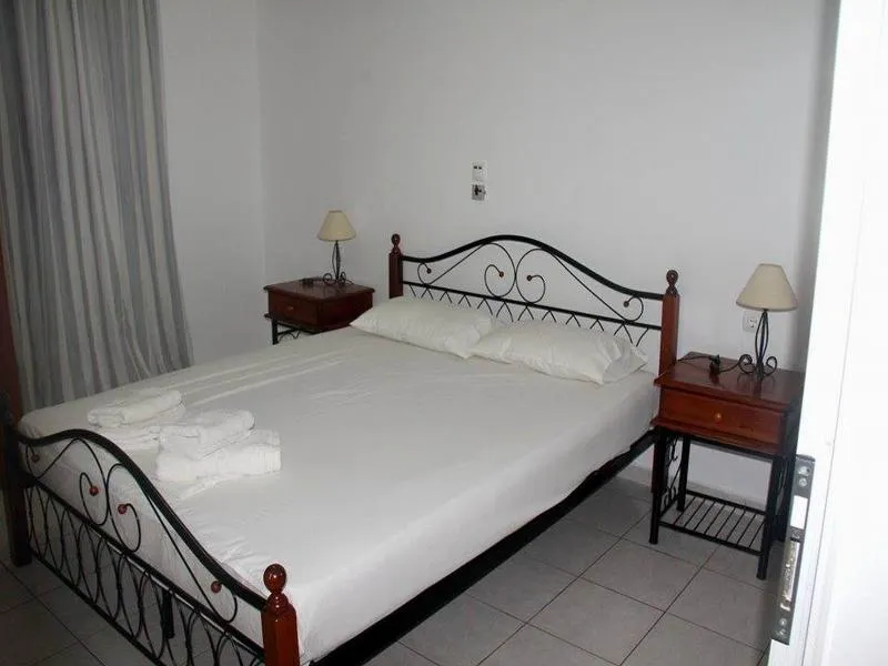Room, Agnanti Studios, Kefallinia