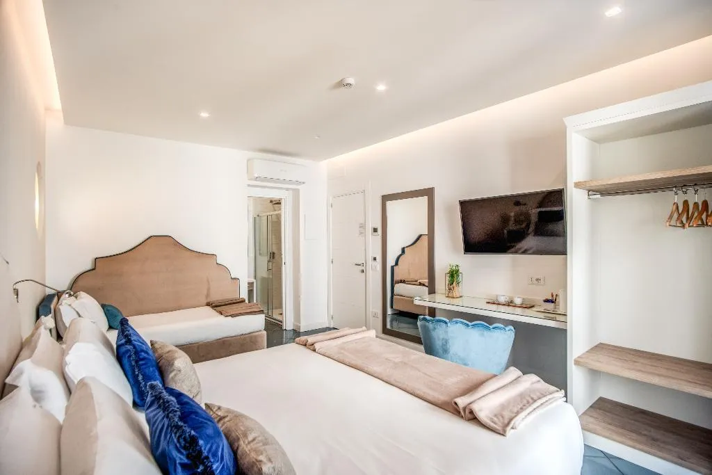 JUNIOR SUITE CLASSIC Room, Sorrento City, Naples