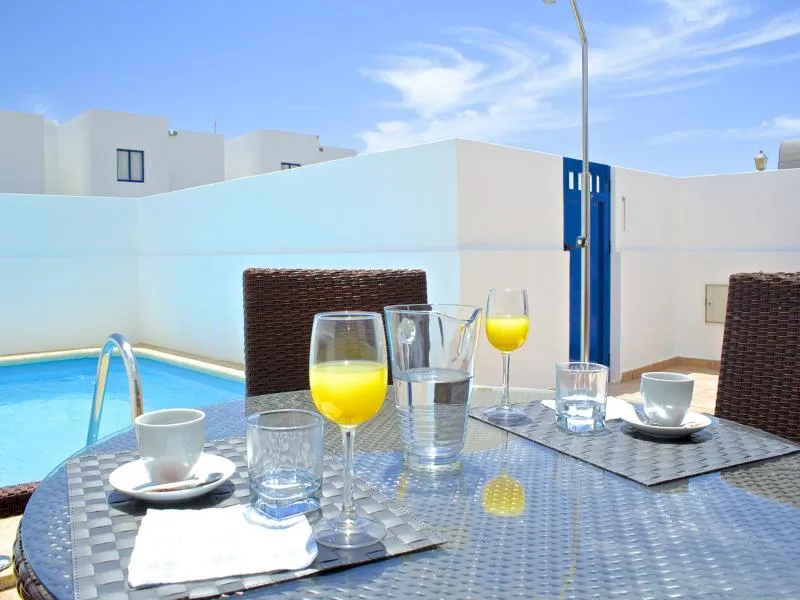 Pool, Villas Puerto Rubicon, Lanzarote