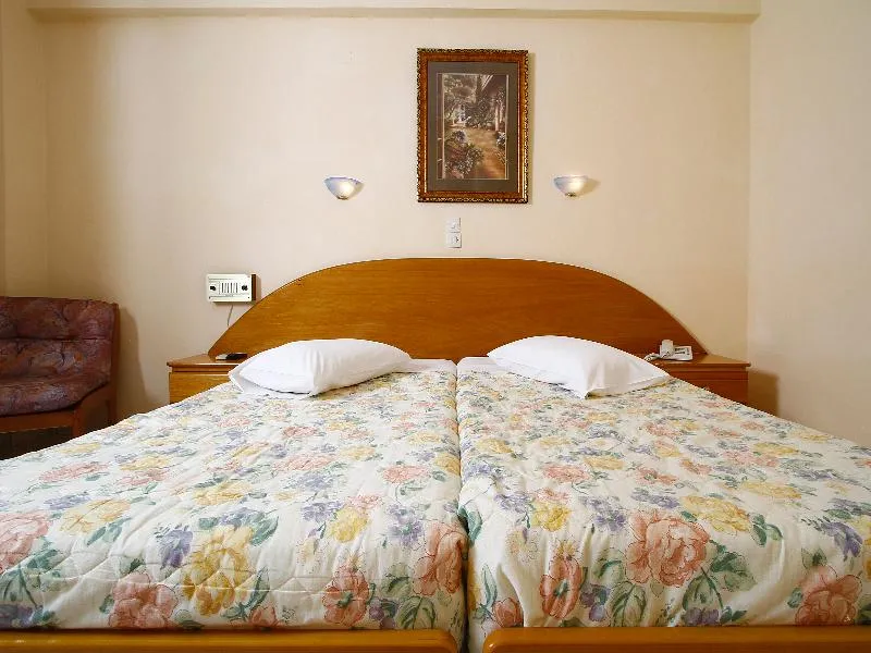 Double or Twin POOL VIEW Room, Bintzan Inn, Corfu