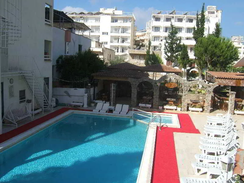Pool, Yildirim Hotel, Izmir