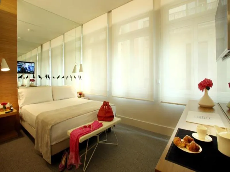 TRIPLE STANDARD Room, Park Hotel Barcelona, Barcelona
