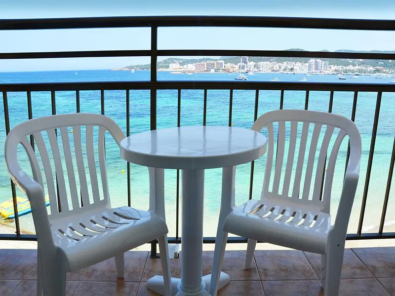 Room, Vibra San Remo, Ibiza