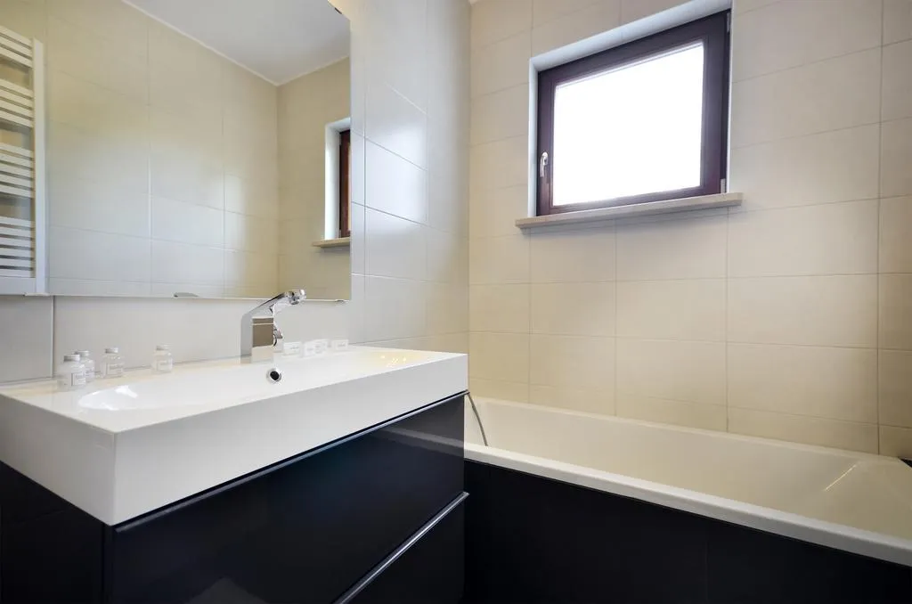 APARTMENT CAPACITY 4 ONE BEDROOM Room, Dom & House  Apartamenty Aquarius, Gdansk