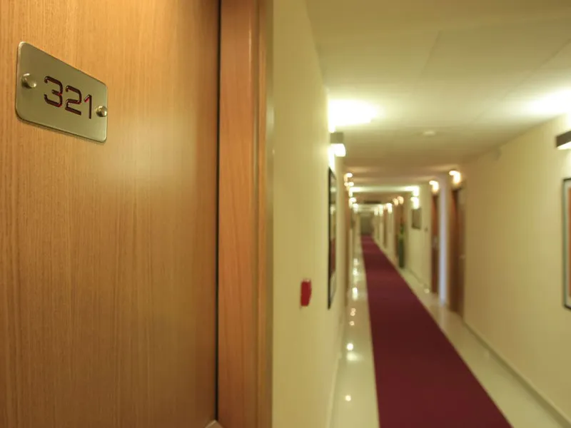 Room, La Costiera, Naples