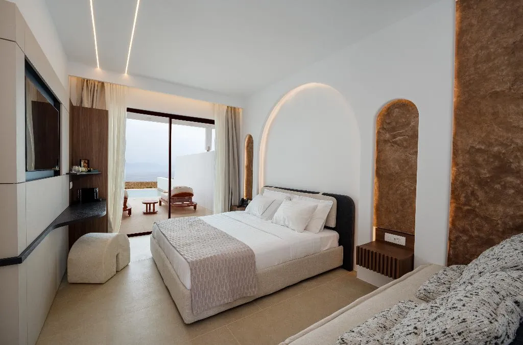 SUITE WITH PRIVATE POOL OCEAN VIEW Room, Muse Of Mykonos, Mykonos