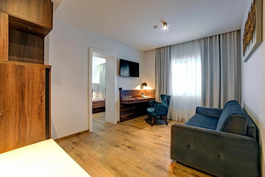 SUITE STANDARD Room, Hotel Scala, Split