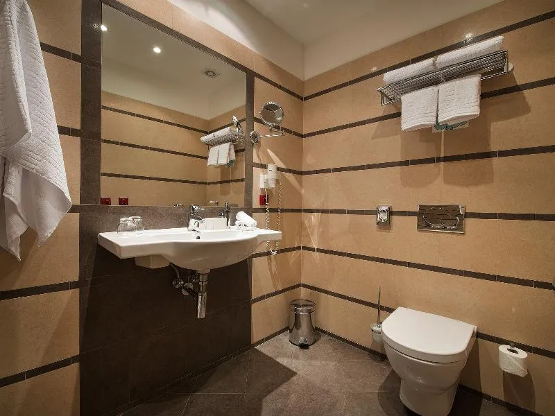 Double or Twin STANDARD Room, EA Hotel DownTown, Prague