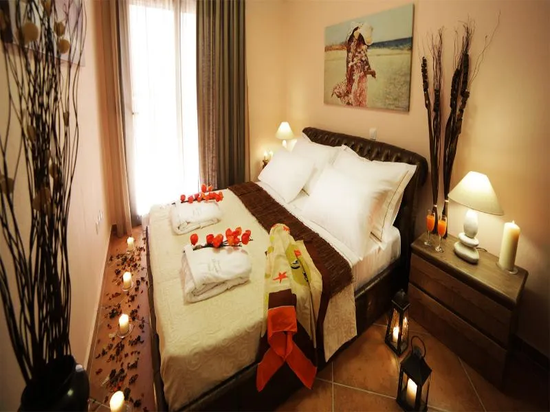 SUITE DELUXE WITH PRIVATE POOL Room, Kassandra Village Resort, Halkidiki