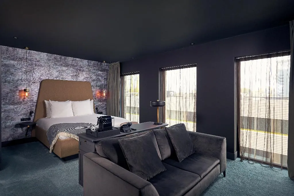 SUITE CAPACITY 2 Room, Van der Valk Hotel Amsterdam - Amstel, Amsterdam