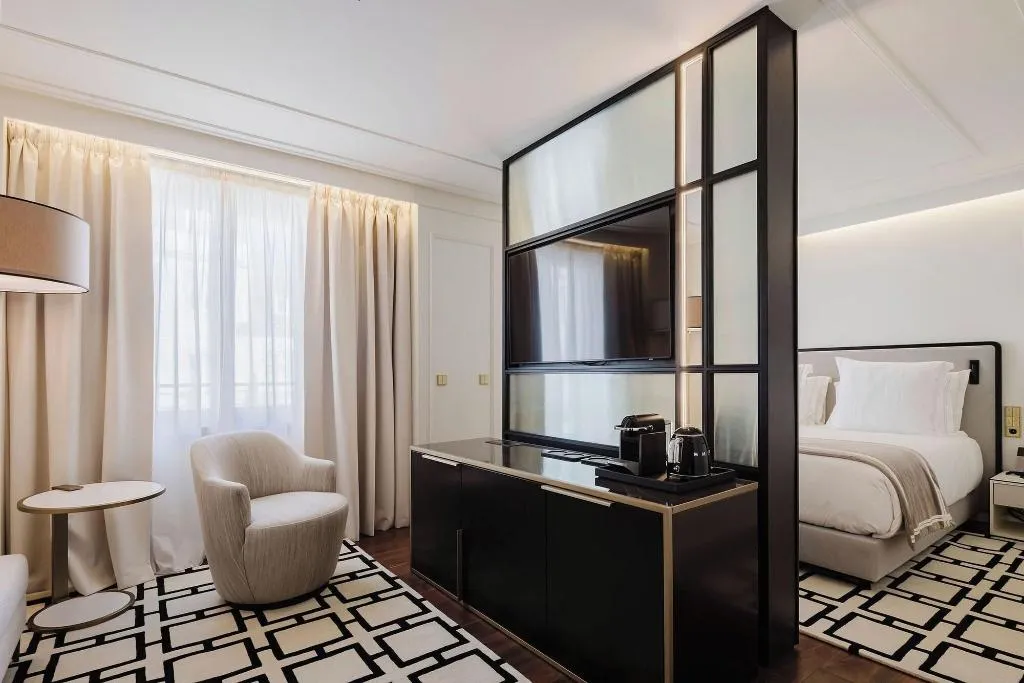 Room, Lisbon Chiado Hotel & Spa, Lisbon