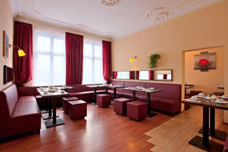 General view, Abendstern, Berlin