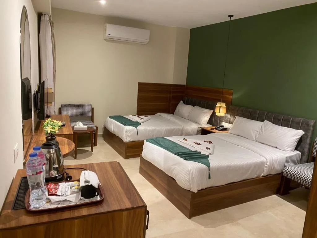 Room, The Nomad Pyramids Boutique Hotel, Cairo
