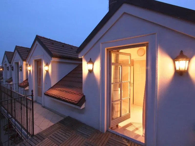 Terrace, Angelis Hotel Prague, Prague