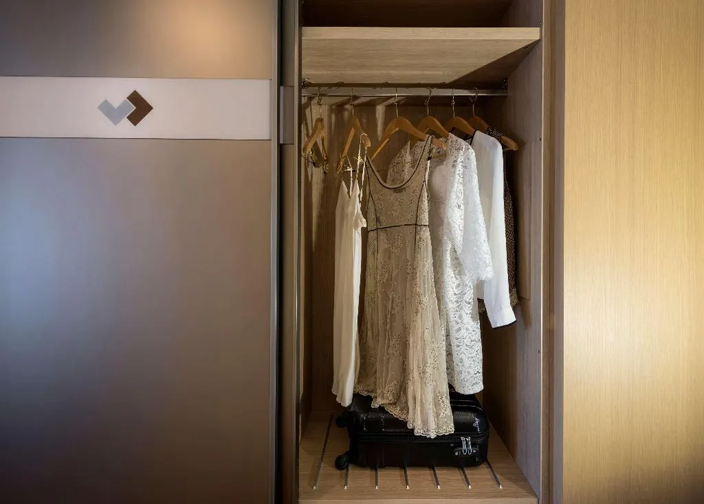 DOUBLE KING SIZE BED Room, Devero Hotel & Spa, BW Signature Collection, Milan