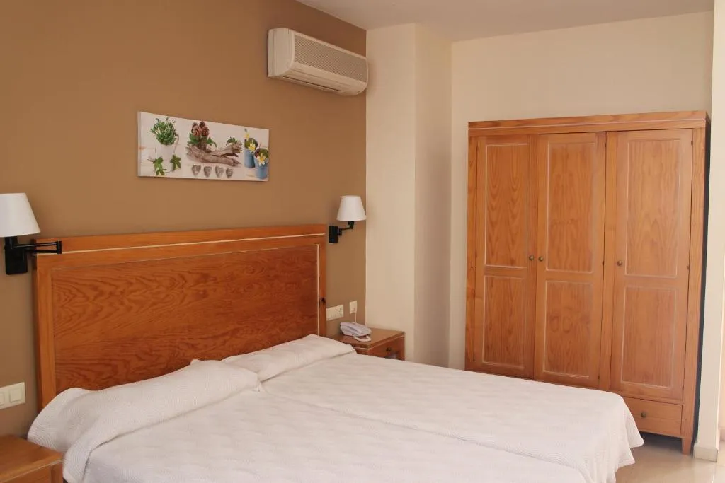 APARTMENT CAPACITY 4 ONE BEDROOM Room, Aparthotel Pinosol, Costa Blanca