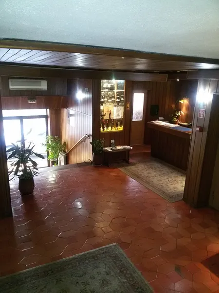 Lobby, Moinho de Vento, Porto