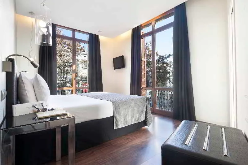 Room, Dorma Ramblas Boquería, Barcelona