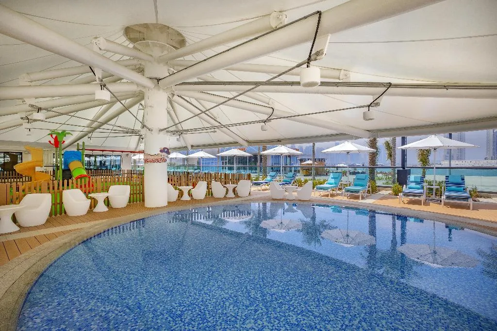 Pool, Hilton Dubai Palm Jumeirah, Dubai
