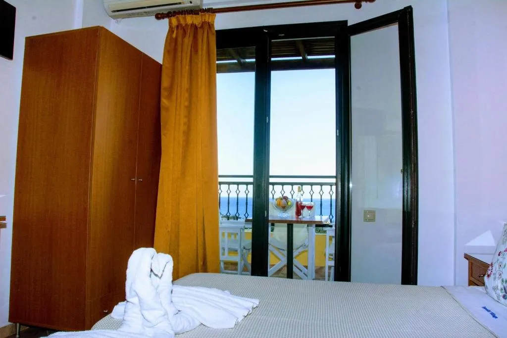 APARTMENT SEA VIEW Room, Ippoliti Village, Crete